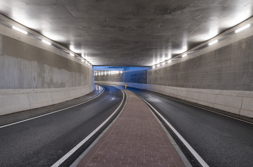 Lightronics PLUTEGO LED armaturen in een autotunnel in Bunnik