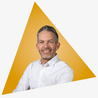 Micha Tielrooij_web_002 (gray)