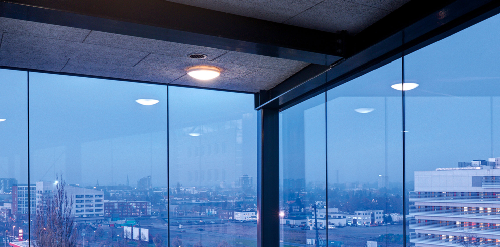 Lightronics_header_TTN