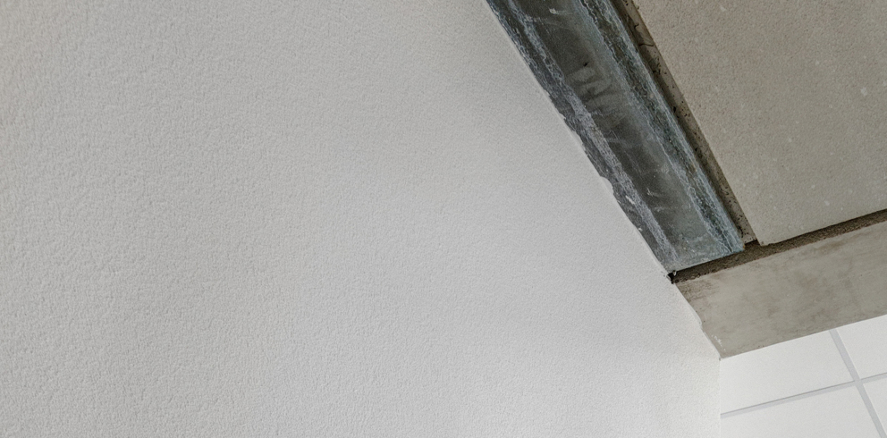 Lightronics dott armaturen in het trappenhuis van een appartementencomplex in Tilburg